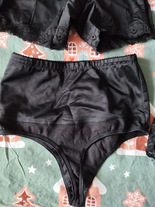 4 pary bielizny wyszczuplajacej