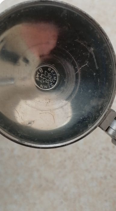 Stare małe malowane kufelki ceramiczne. Cena 1 szt