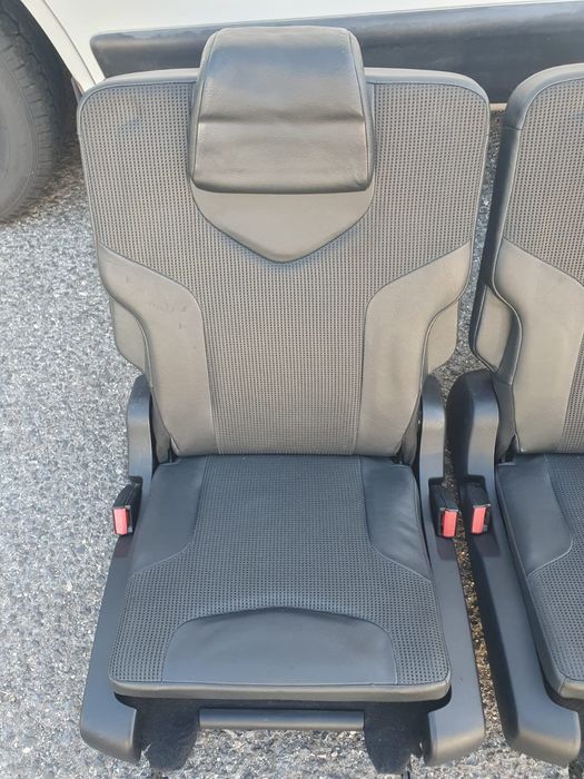 Bancos de Peugeot 308 e Citroen Picasso de 7 lugares