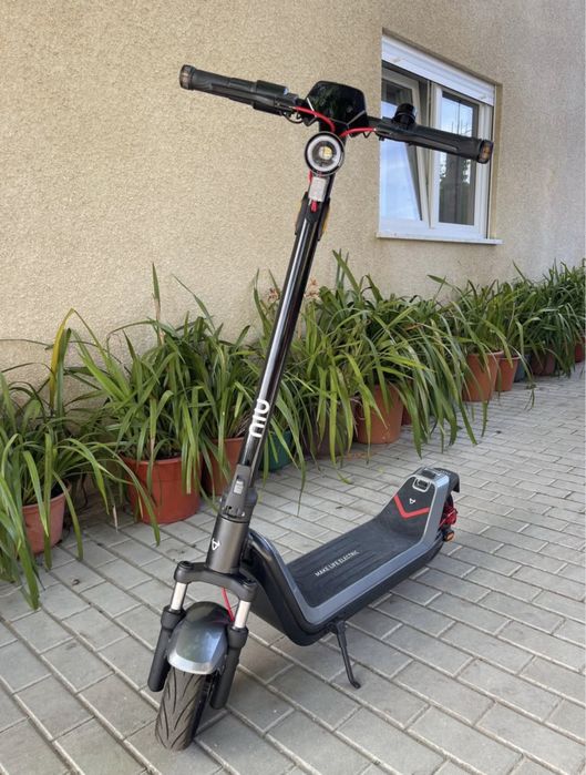 Trotinete Elétrica NIU KQI 300X