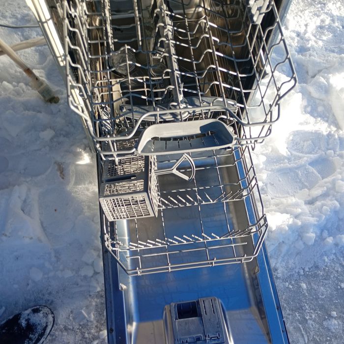 Zmywarka Bosch do zabudowy timer do końca cyklu kosz na sztućce