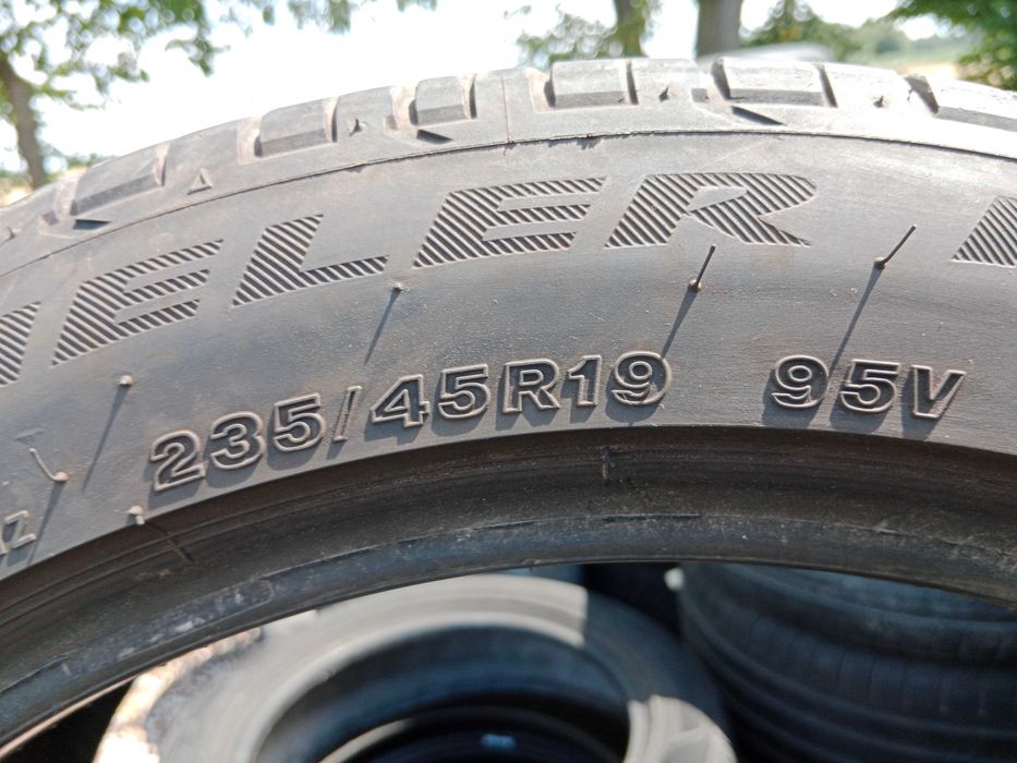 Opona używana letnia 235/45R19 Bridgestone Dueler H/P Sport 1szt ...