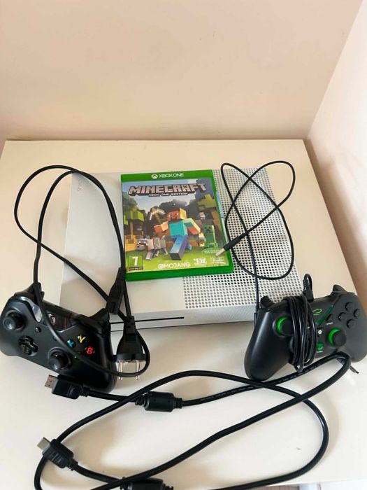 Konsola XBOX One S 500GB