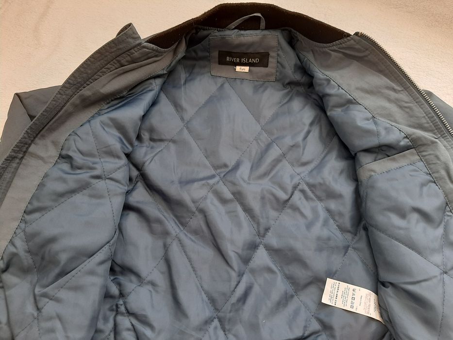 River Island wiosenna kurtka bomberka 6l 116cm