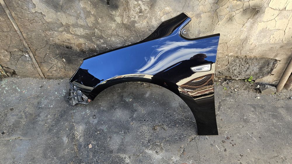 Błotnik przód przedni lewy z20r czarny opel astra j IV 4