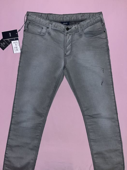 Wyprzedaż spodnie męskie Armani Jeans.