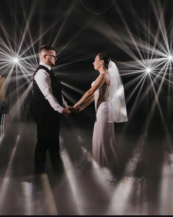 Profesjonalne oświetlenie + ekran LED + efekty na wesele / event