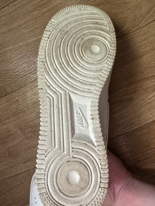 Белые Nike Air Force 1