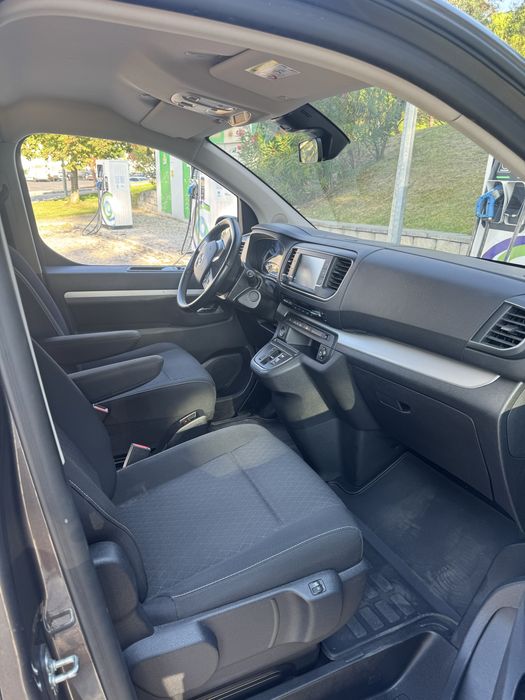 Opel vivaro eletrica 52 mil km
