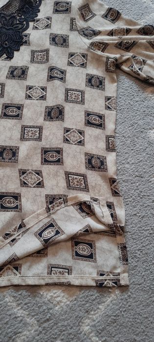 Bluzka damska 48/50 .