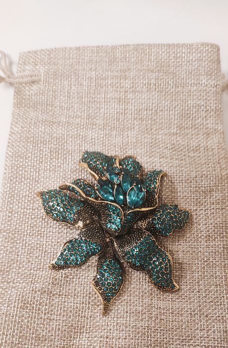 Pregadeira grande nova