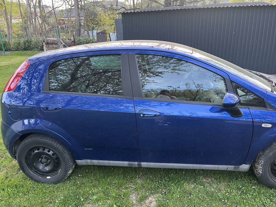 Fiat grande Punto 1.3 jtd 90 km 2006r