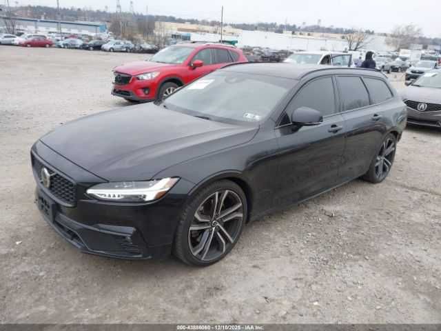 Volvo V90 T6 R-Design 2021