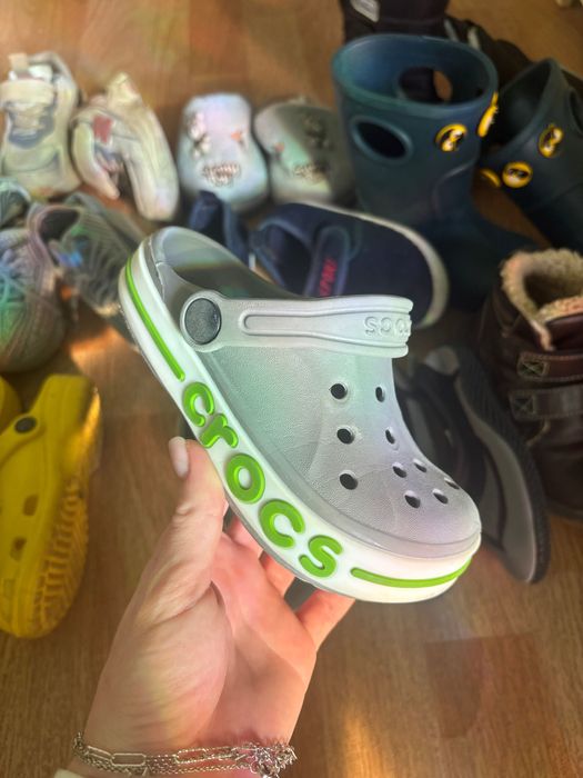 Дитяче взуття 26-27 розмір 800 грн