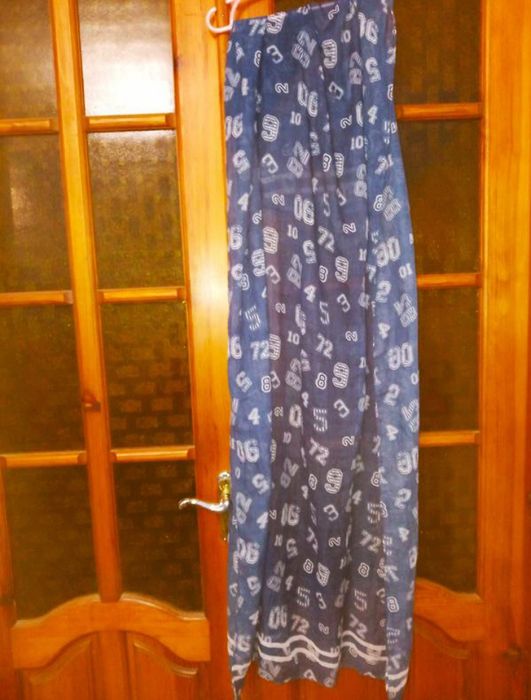 Шарф женский большой деми с принтом "цифры" синий