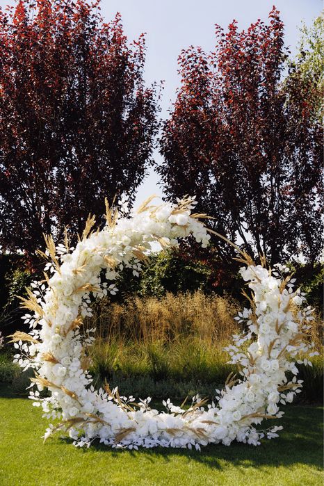 Оформлення весілля, івентів та магазинів