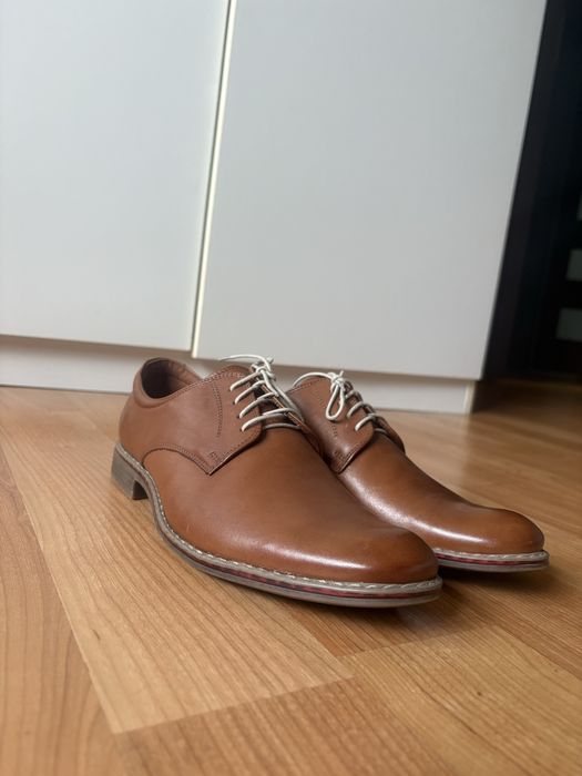 Eleganckie skorzane meskie buty
