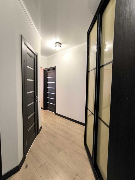 Посуточно свободна  своя новая евродвушка  ЖК Радужный 2+2