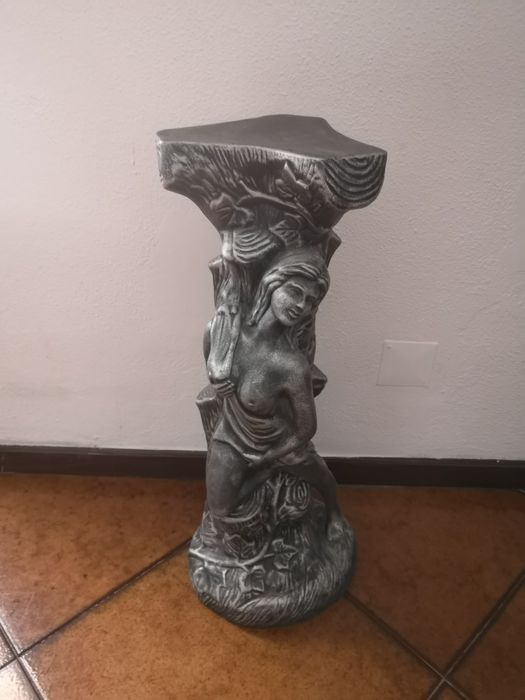 Peça decorativa impecável