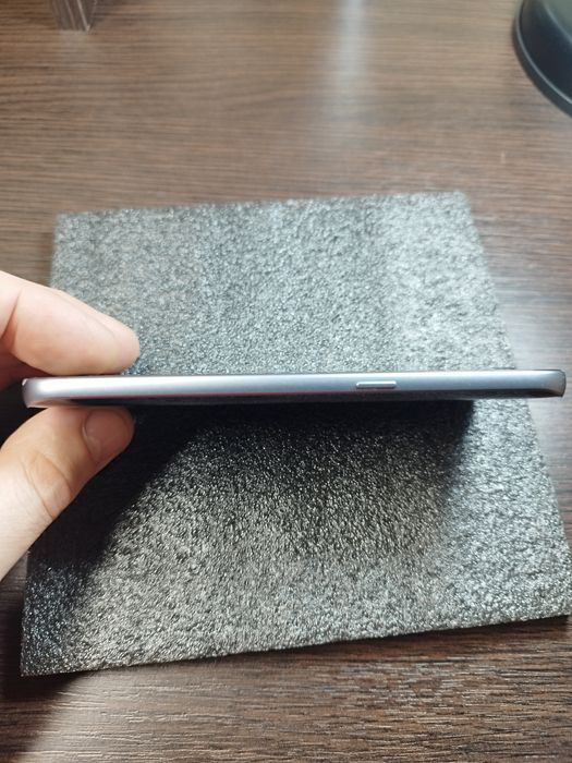 Смартфон Samsung  G930f