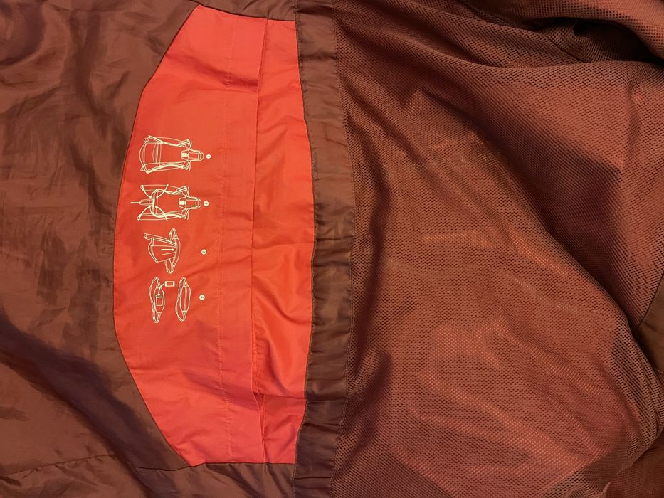 Kurtka turystyczna wodoodporna Decathlon