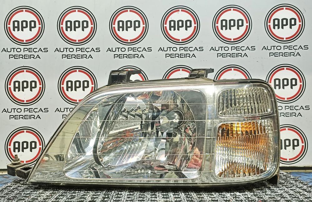 Ótica/Farol Honda CRV de 1998, esquerda, original usada, regulação