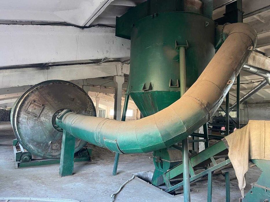 Виробничо-складський комплекс (деревообробний) в 40 км від Києва