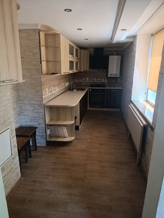 Продам будинок  калинова 244