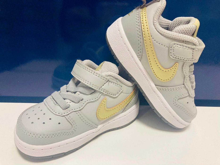 Nike Court Borough grey 22