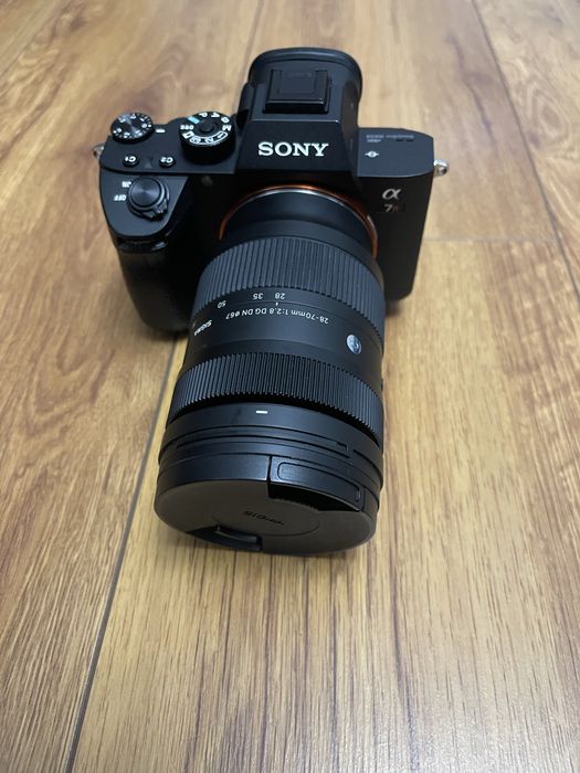 Sony Aparat SONY ILCE A7R III 42,4 MP