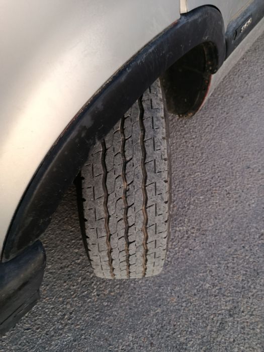 Carrinha de 9 lugares
