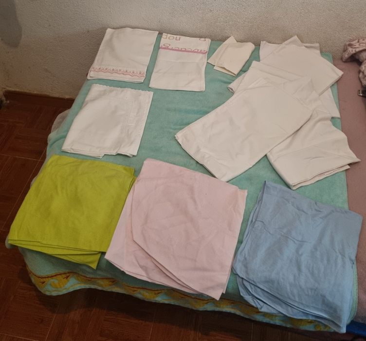 Lençoes vários usados em bom estado