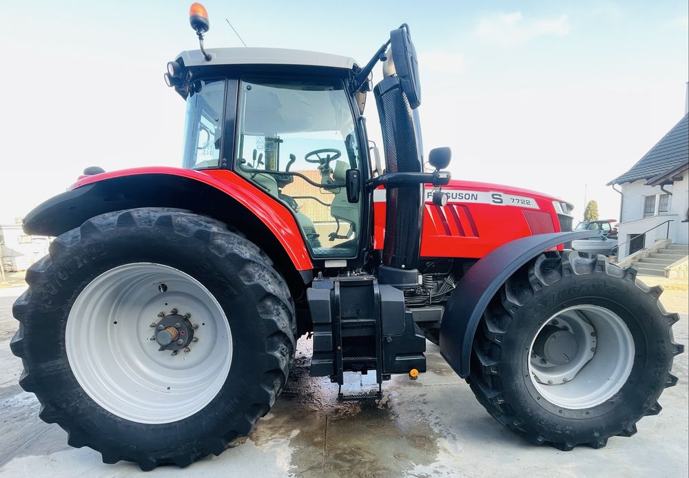 Massey Ferguson 7722 S