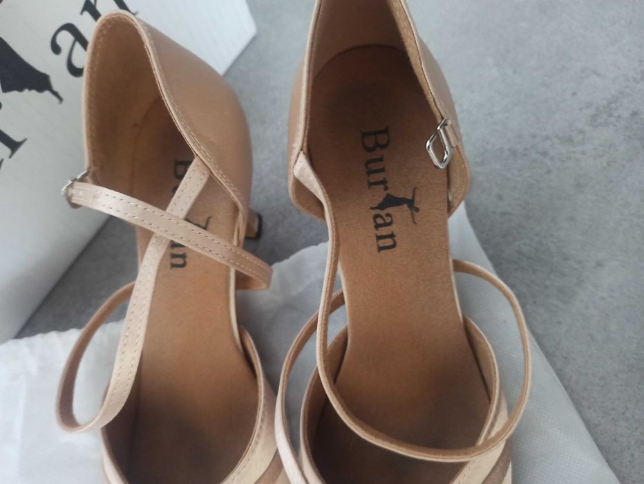 Rozm. 38 Buty do tańca Burtan