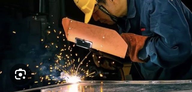 Зварювальник Добромиль