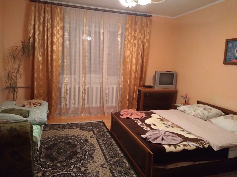 Відпочинок в Яремче . У Батьківській Хаті.