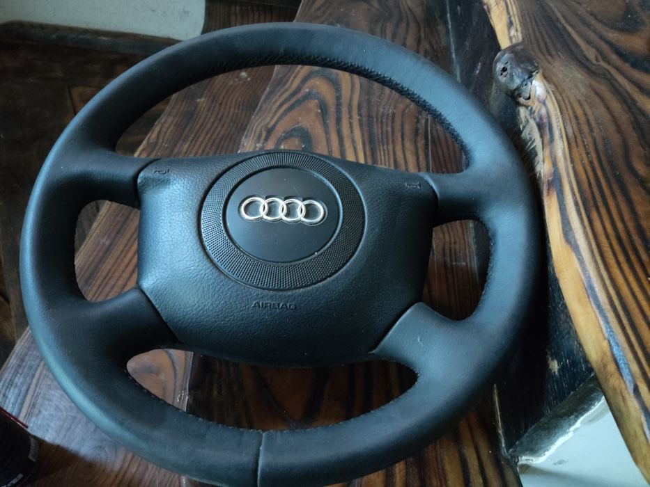Kierownica audi B4 jak nowa