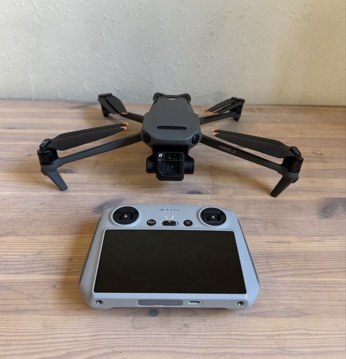 Тушка дрон Dji mavic 3 +пульт