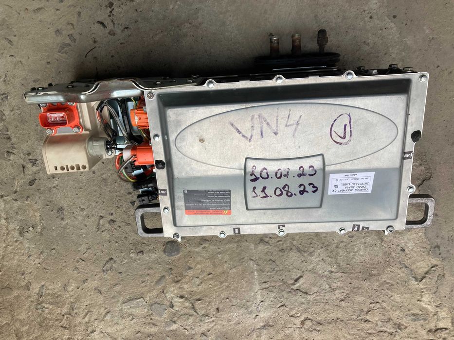 Nissan Leaf 2011-2012. Перетворювач, інвертор, charger, PDM модуль.