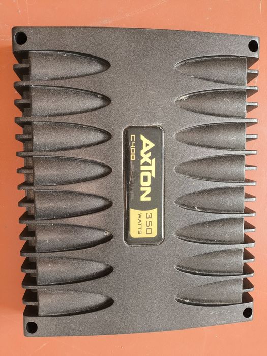 Axton C408 підсилювач автомобільний