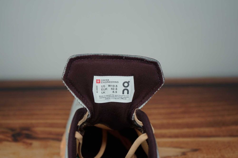 ON Running_Cloud X_Sneakersy Sportowe Running Damskie Buty_42.5_27.5cm