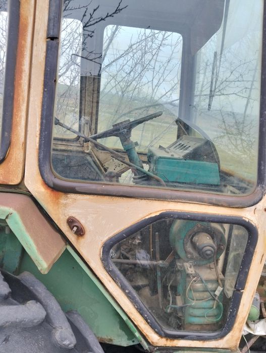 Продам трактор экскаватор