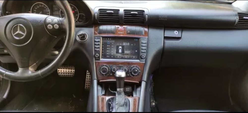 Rádio Android 14 com GPS Mercedes W203/CLC (Artigo Novo)
