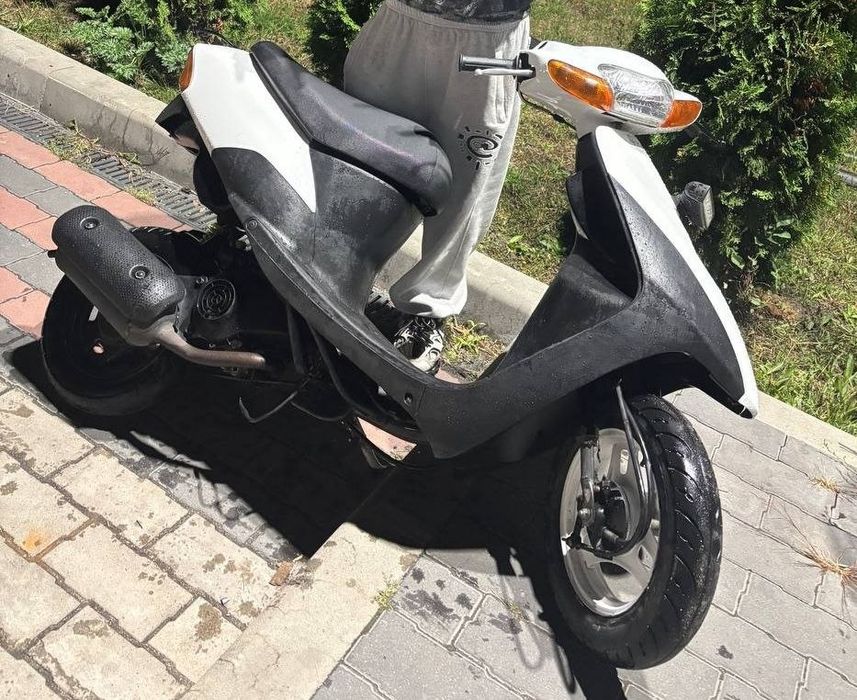 Продам Suzuki lets 2