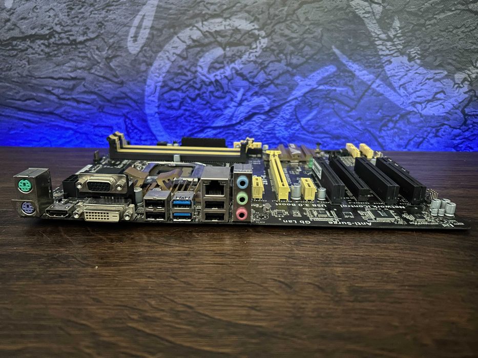 Как новая! Материнская плата ASUS Z87-K 1150 сокет Гарантия!