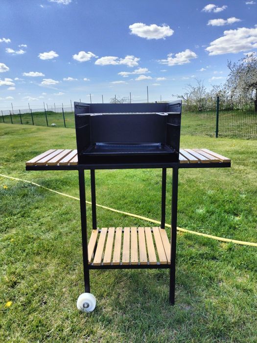 Grill stalowy mocny nowy