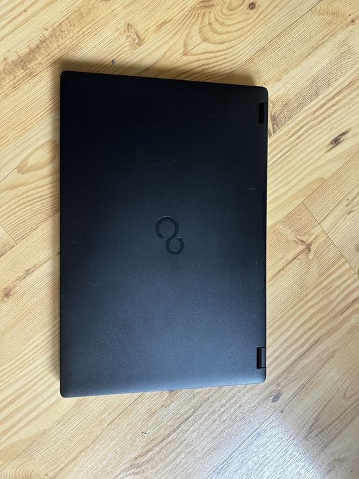 Fujitsu Lifebook E 5510