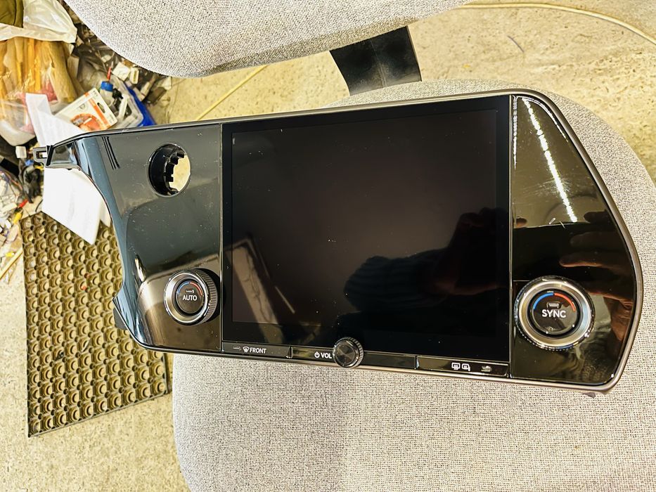Магнитола Lexus NX 2023