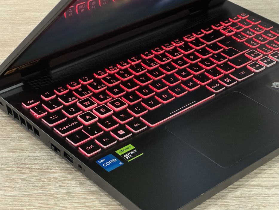 ACER Nitro 5 AN515 RTX 4050 | 16GB RAM | GARANTIA