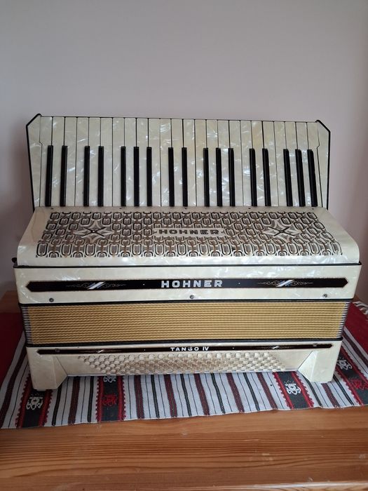 Sprzedam akordeon Hohner